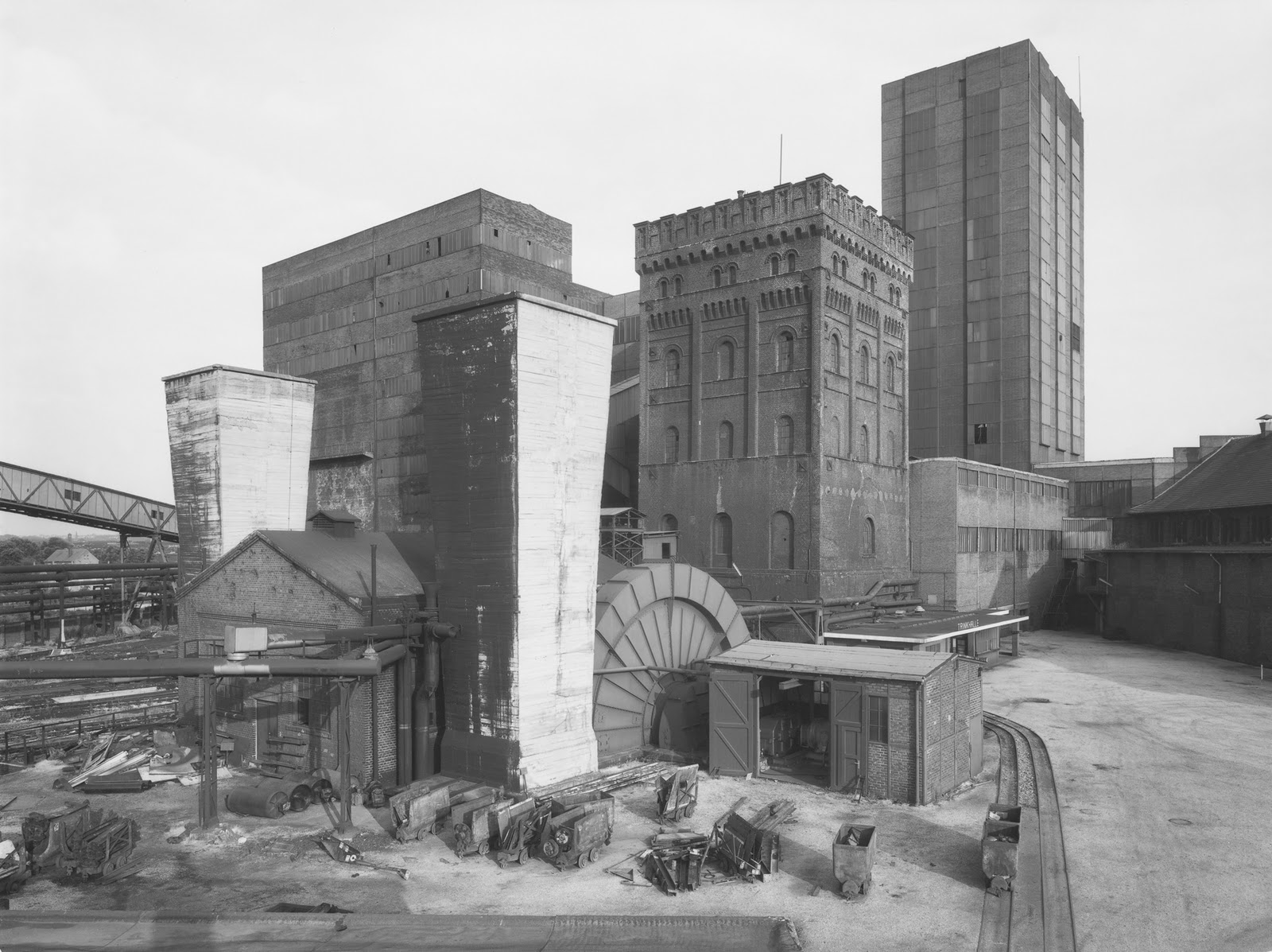 Industrial Typologies - Image 25