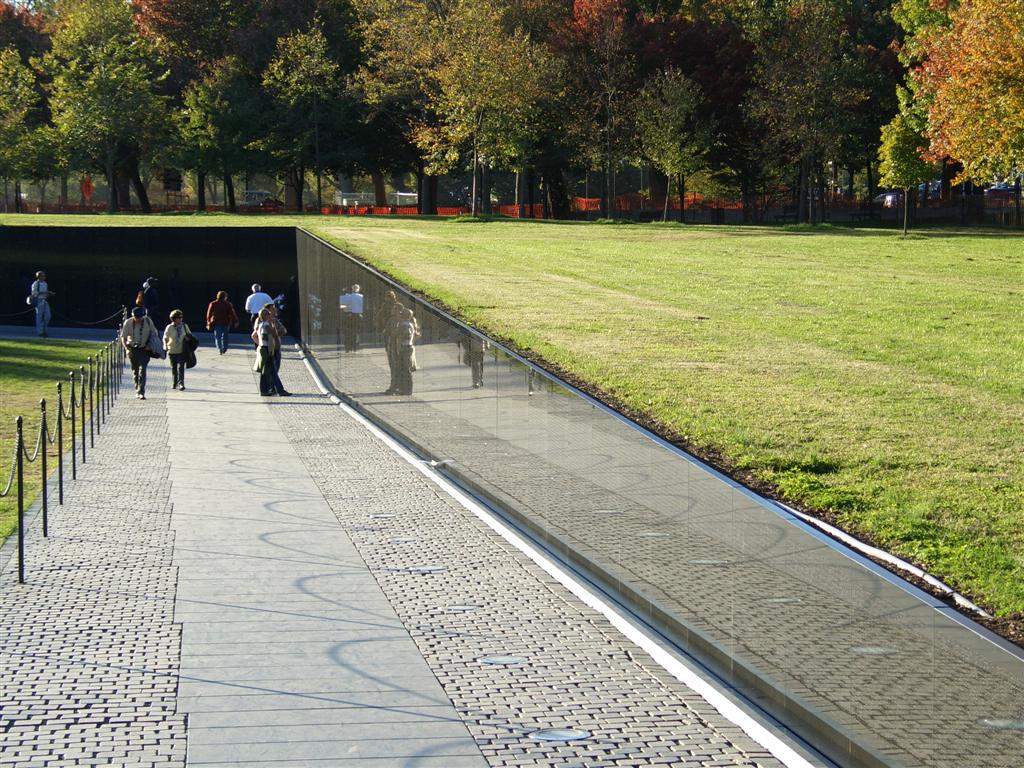 Lin Vietnam Memorial - Image 2